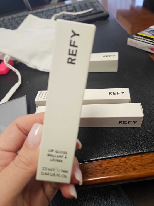 Козметика веган REFY