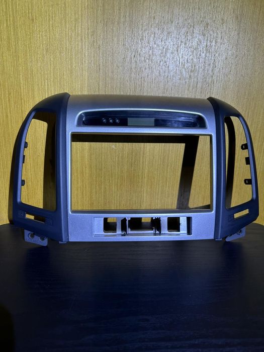 Рамка за Hyundai Santa Fe II