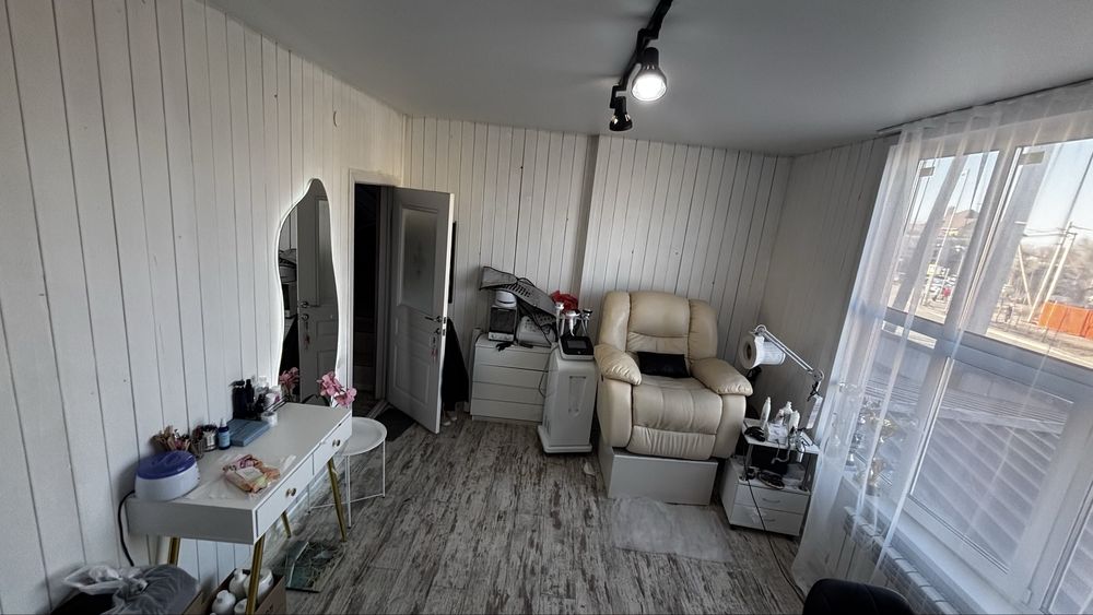 Сдам кабинет в аренду 2/2