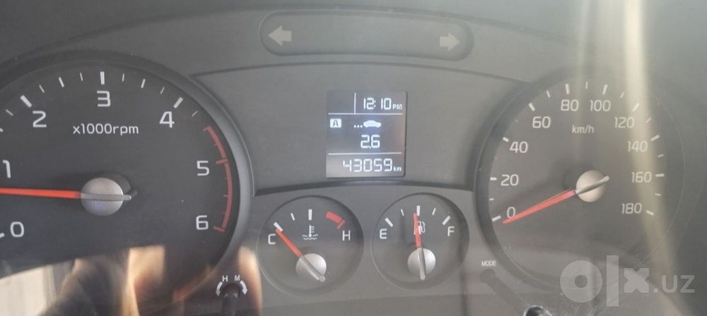 KIA BONGO sotiladi yuk bortli. 2023-yil
