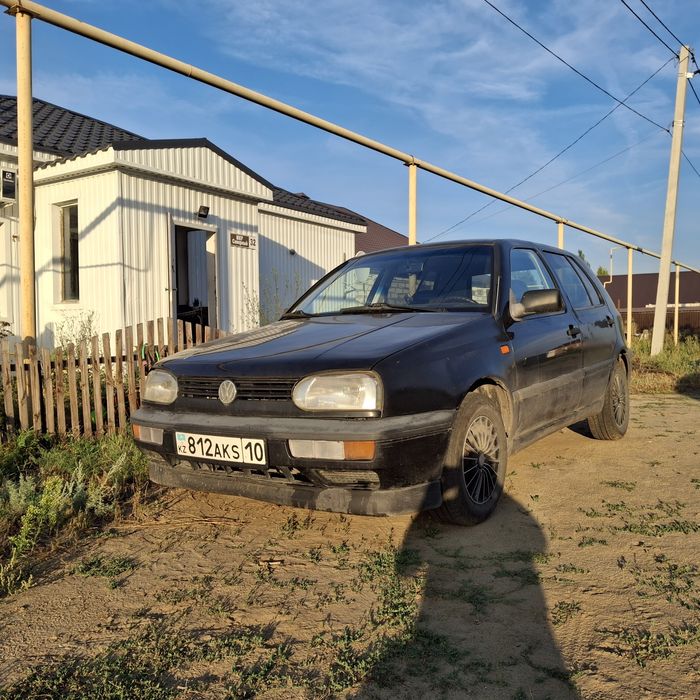 Продам гольф 3. Объём 1.8