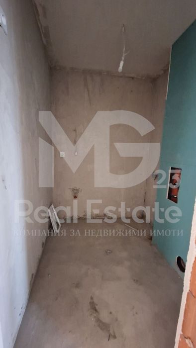 Просторен тристаен с панорамна гледка към Родопите до Марица Гардънс!