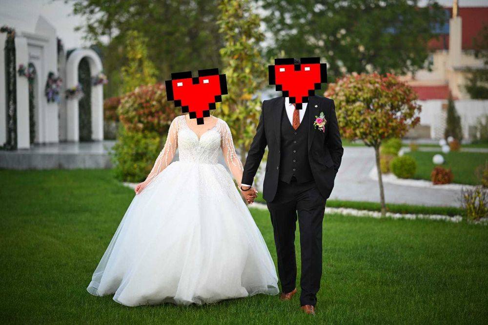 Super oferta!!Vand rochie de mireasa model deosebit!