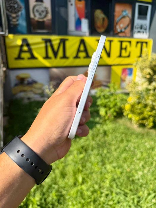 iPhone 16 / 128GB / White / 100% Baterie - ca Nou