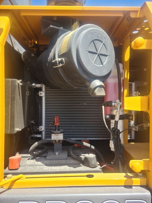 Экскаватор 0.3куб АВТОМАТ