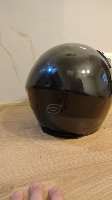 Cască moto flip up  ochelari soare integrați.