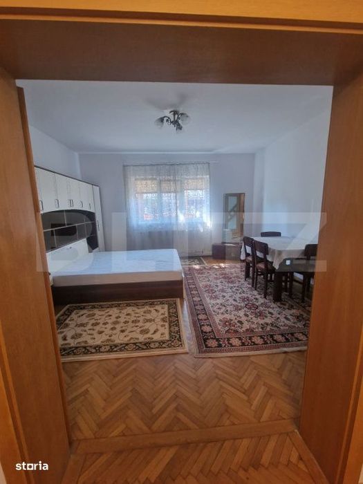 Apartament de inchiriat, parter in vila, 3 camere, 100 mp, curte gener — fotografia 2