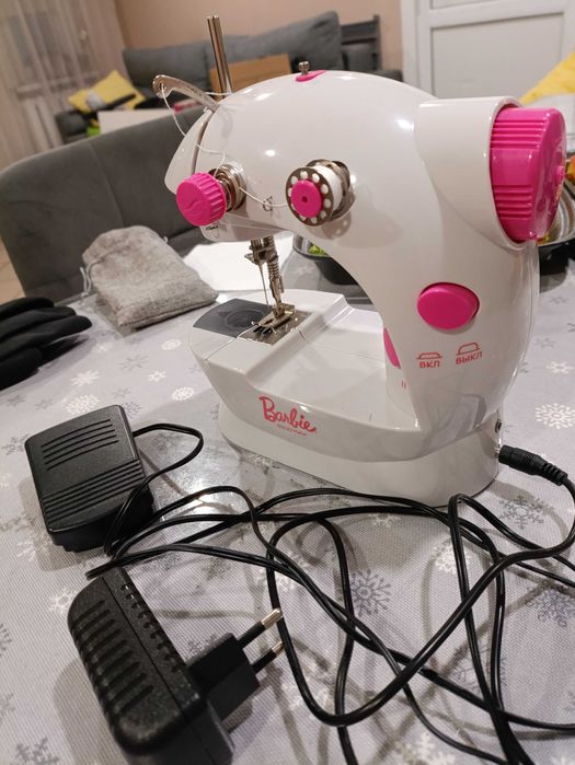 Детская швейная машина Барби для девочек