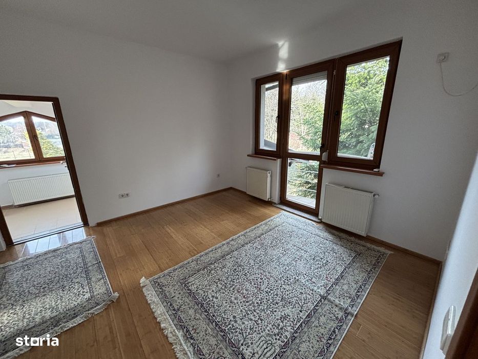 Vila de vanzare Snagov 100m de padure