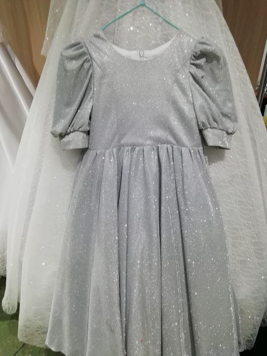 Продажа детских платьев