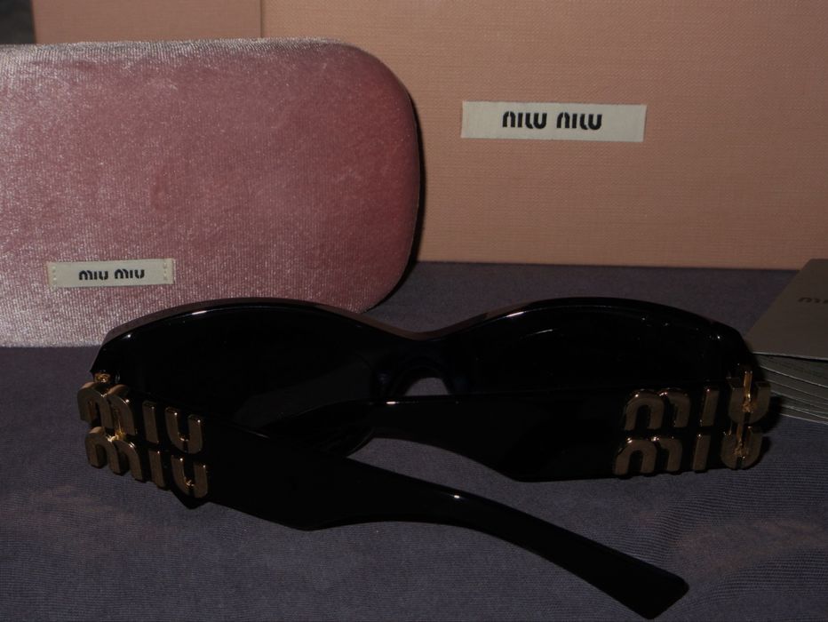 Оригинални Miu Miu слънчеви очила
