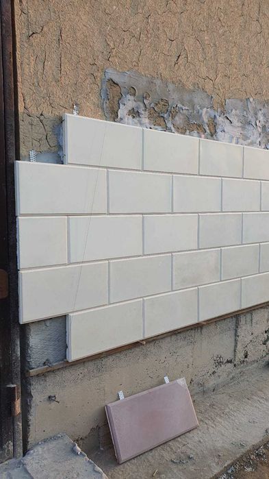 фасад травертин панель