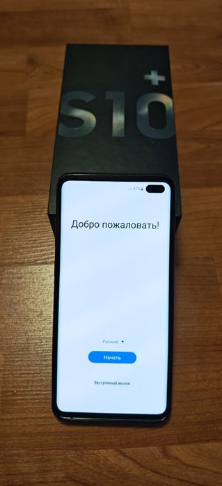 Samsung S10+ смартфон