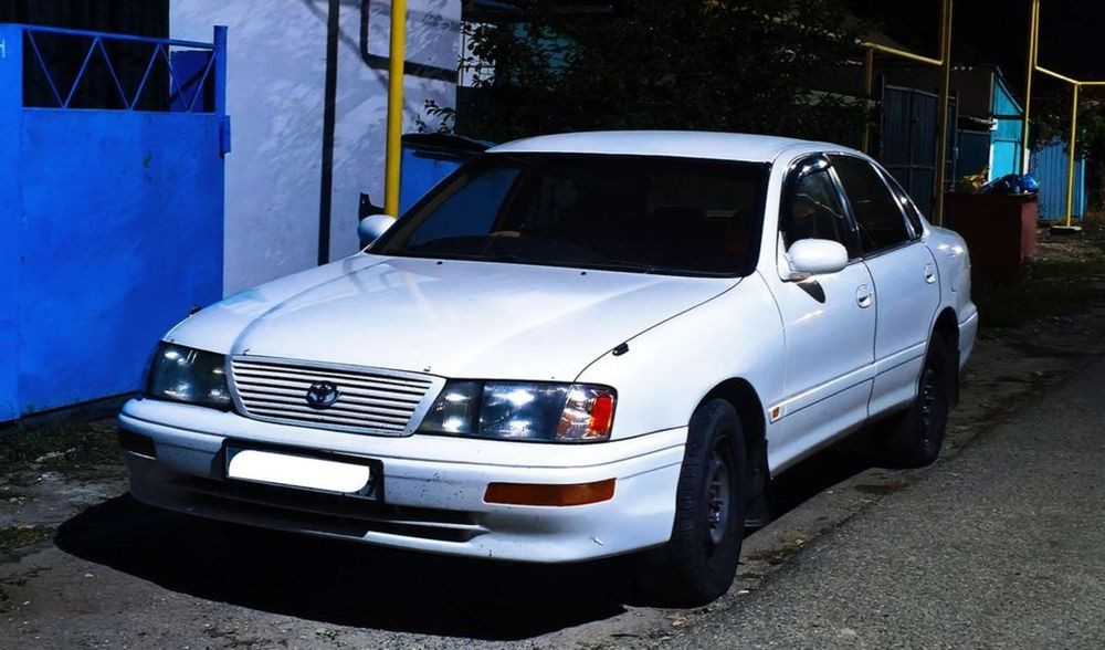 Продаётся TOYOTA AVALON 3.0 V6