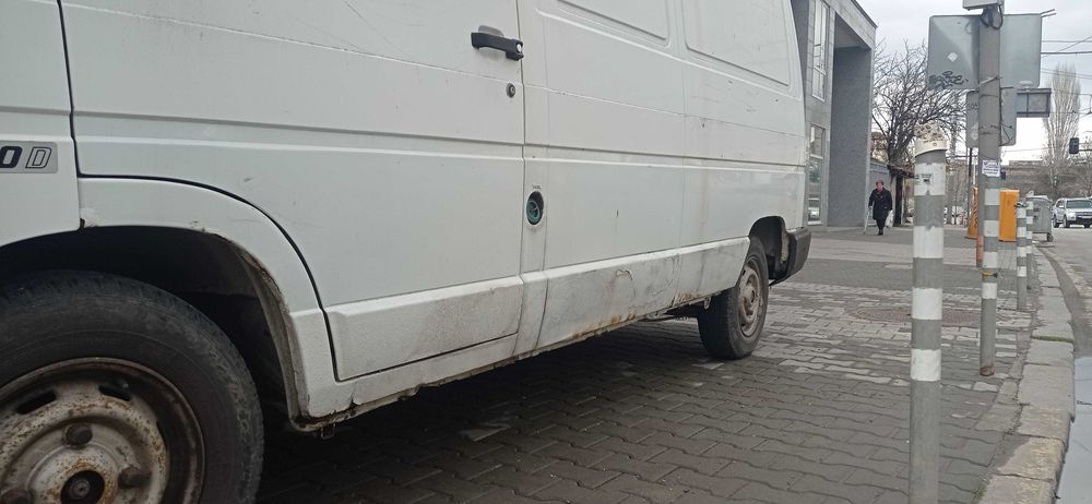 Бус Рено Трафик 2.5 дизел