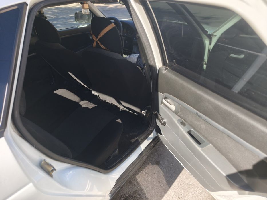 Продам Приору хэтчбек