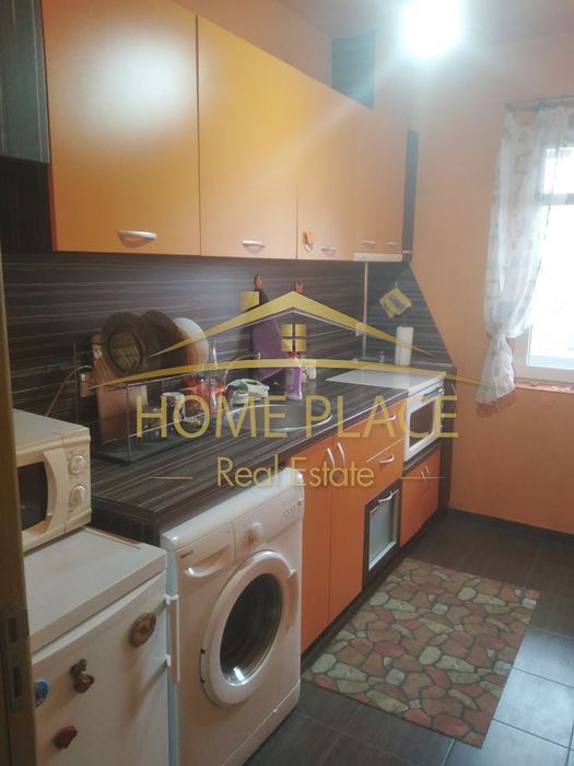 Едностаен апартамент ТУХЛА с асансьор и отделна кухня