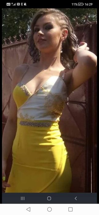 Rochita by bby de nunta marimea s purtata o singura data pret 250 lei