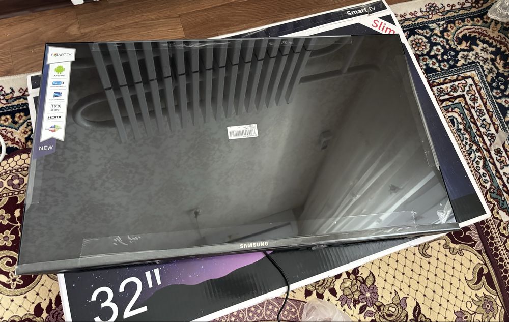Телевизор Samsung smart tv