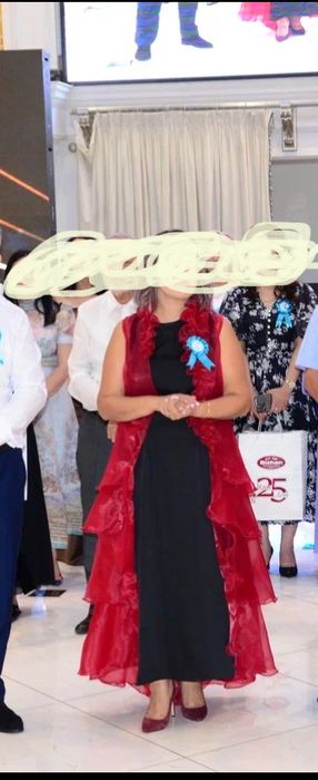 Вечернее платье ШИКАРНОЕ