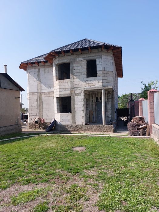 Продам дом в мкр Акжар