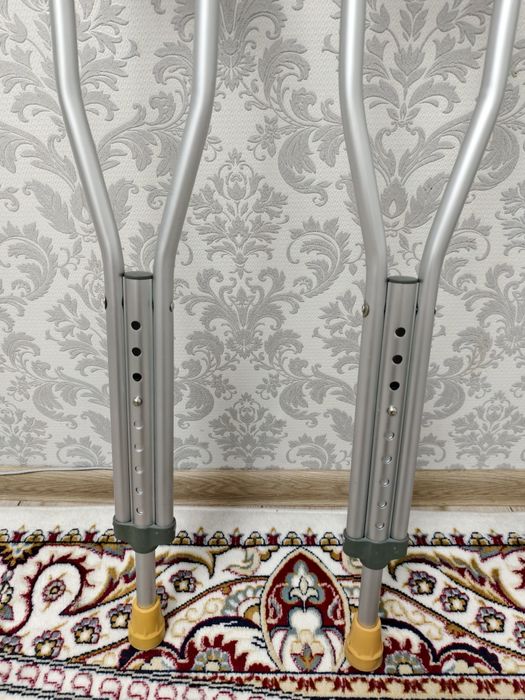 Костыли/ костыль