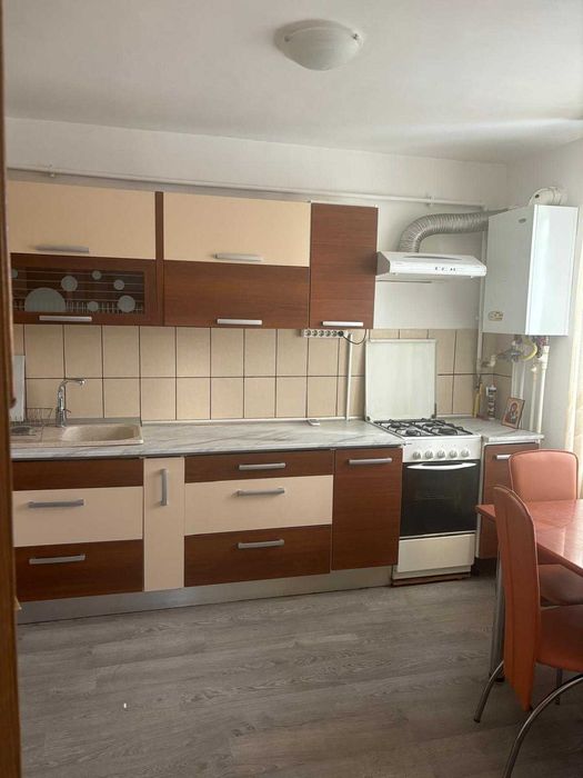 Vanzare Apartament 3 camere