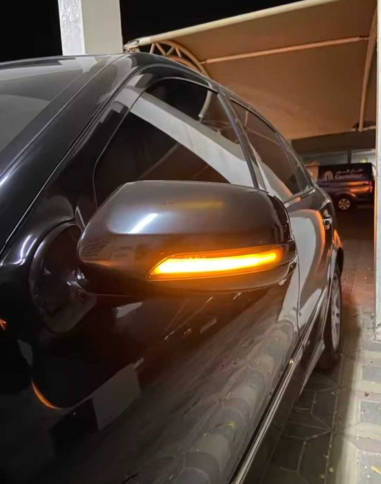 Динамични бягащи мигачи за огледалата на Мерцедес Mercedes W219 W221