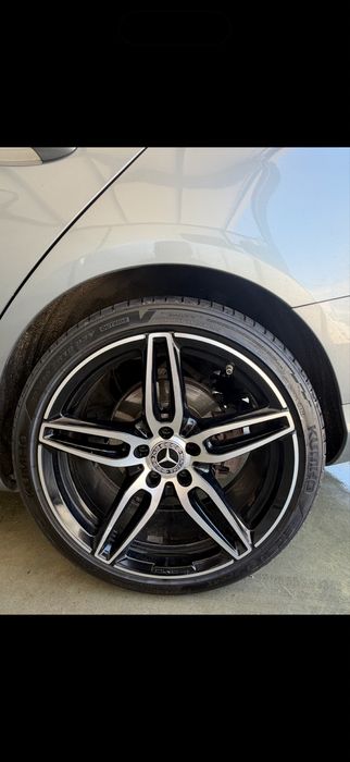 Mercedes AMG 19” джанти с чисто нови летни гуми