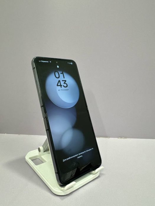 Galaxy Z flip5/СP039031