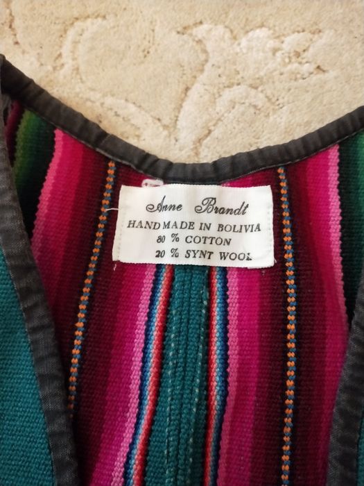 Vestă de firma handmade.