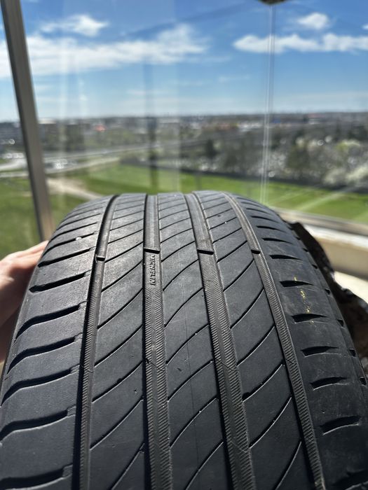 Anvelope Michelin 235/45/18