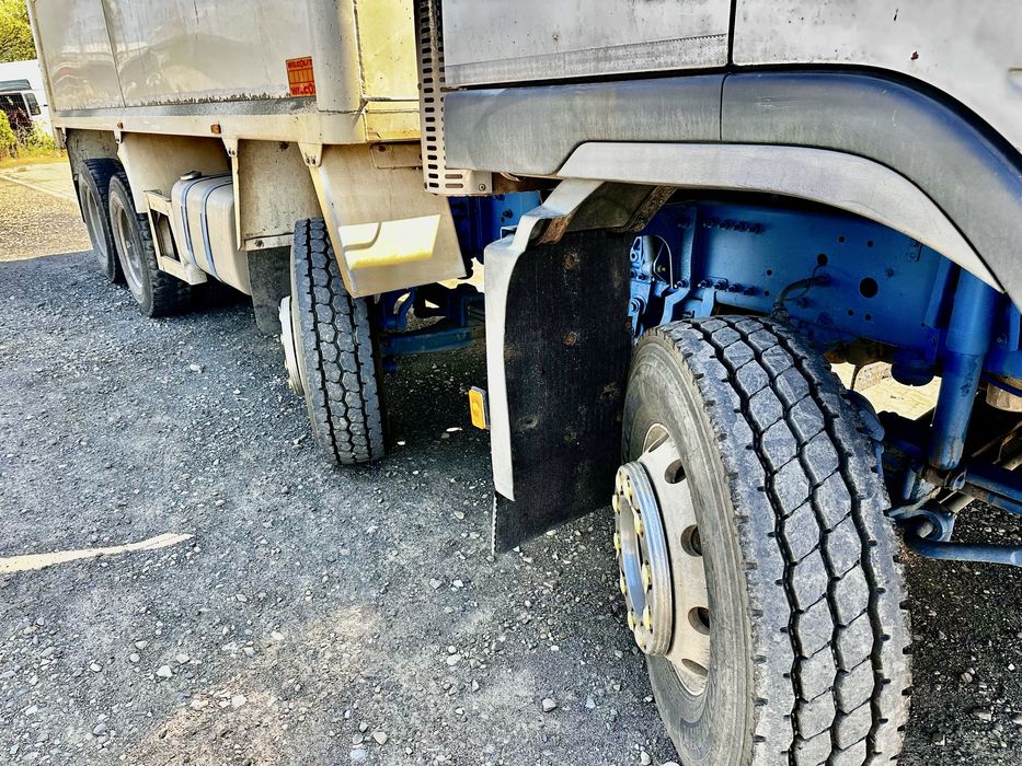 Volvo FM 440 basculabil 8x4, cutie automata