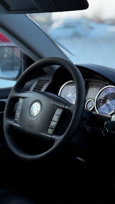 Туарег 3.6 2006 года