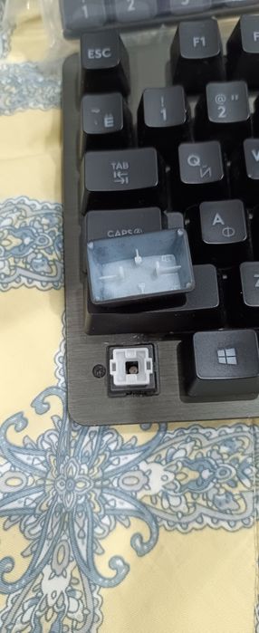 Продам клавиатуру Logitech g413 Carbon