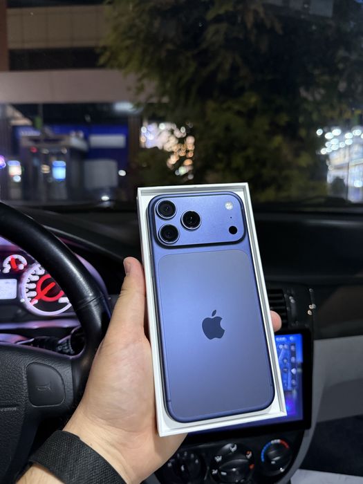 iPhone 17 Pro Max  256Gb  53ta sikl