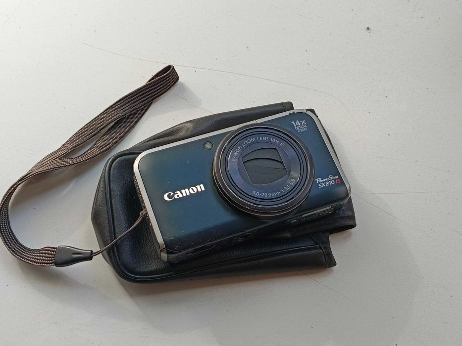 Canon PowerShot SX210 IS