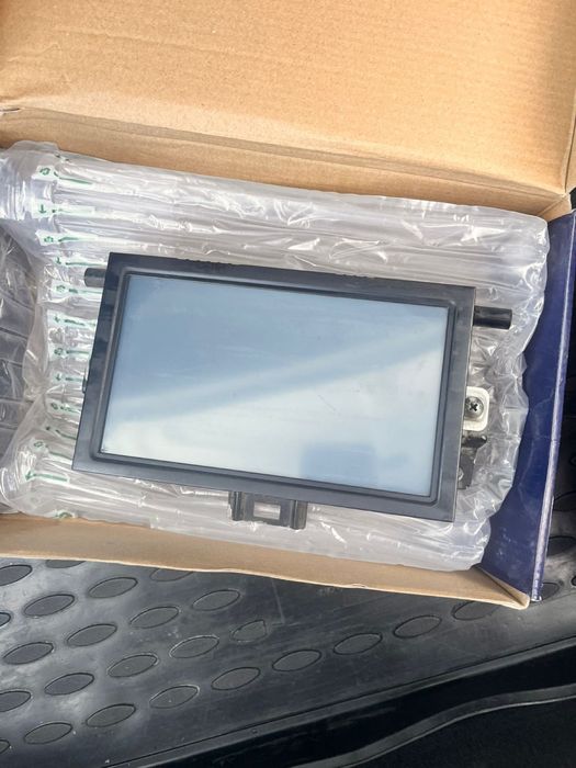 Приора 2 планшет продам оригинал