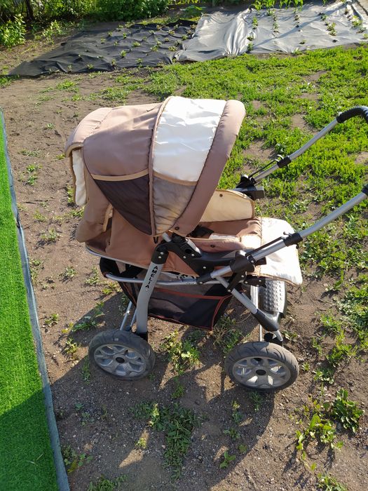 Продается коляска