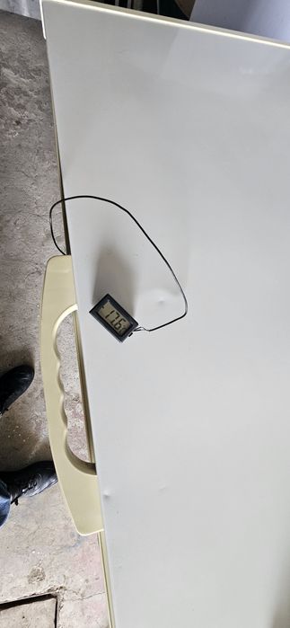 Морозильник продаётся