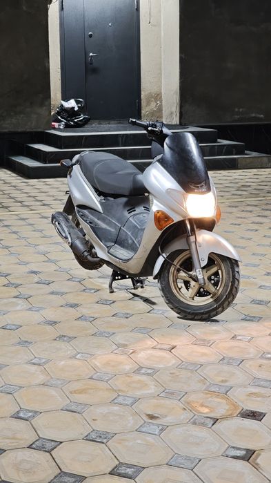 Suzuki avenis 150