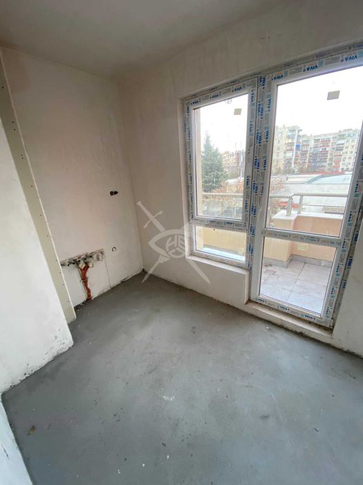 Продава се Двустаен апартамент в с. Тракия, Област Стара Загора - 75 кв.м за 1086 €/кв.м - Снимка #1