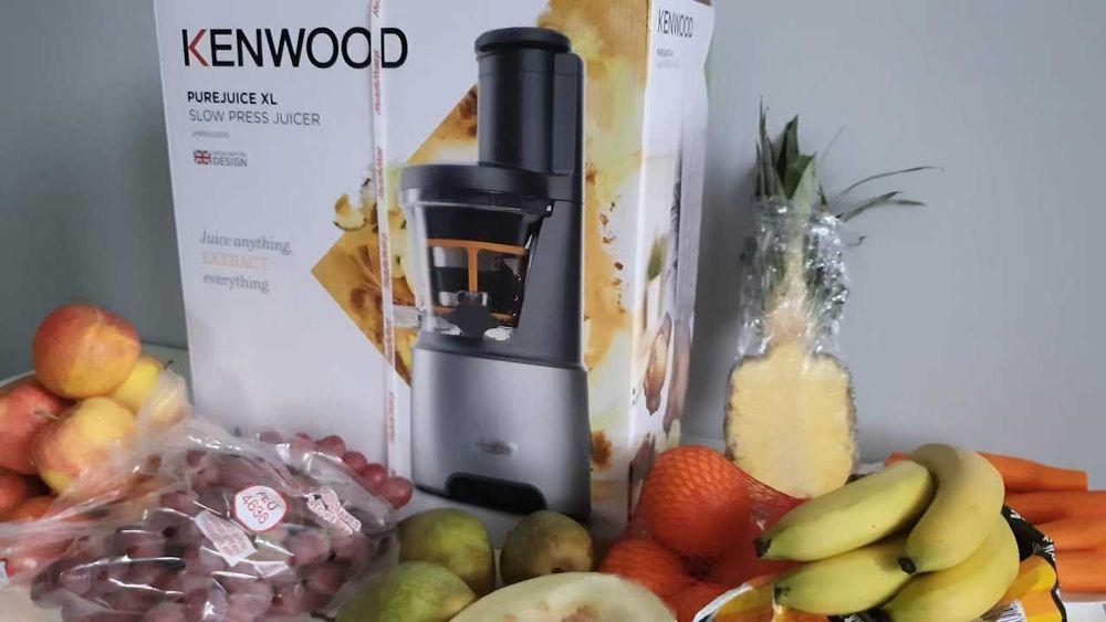 Шнековая соковыжималка  Sokvijimalka Kenwood JMP 85.000SI