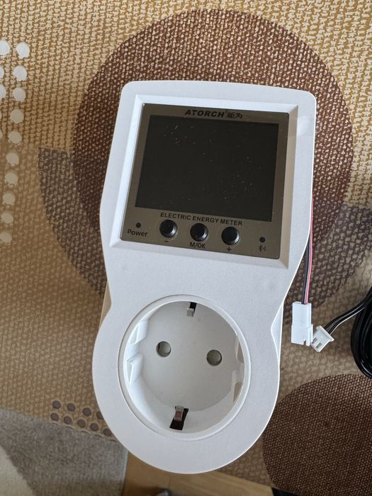 Wifi контакт с външен датчик за температура