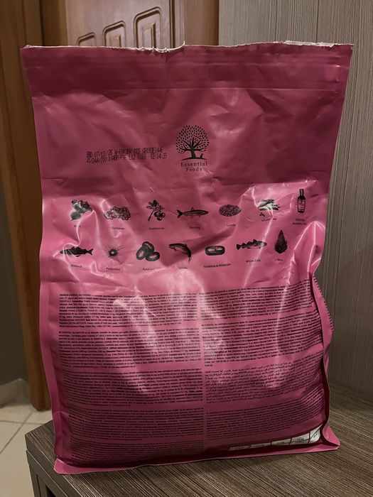 Essential foods - The Panther - премиум храна за котки 3 кг.