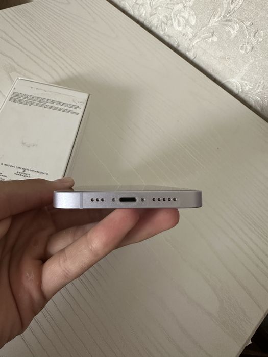 В продаже Iphone14