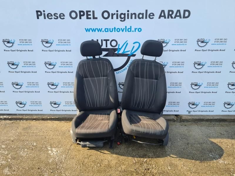 Scaune fata stanga dreapta textil Opel Corsa D facelift