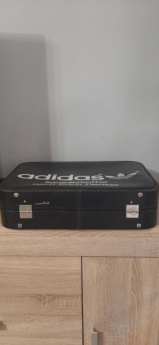 Лекарски Ретро винтидж  куфар ADIDAS Адидас