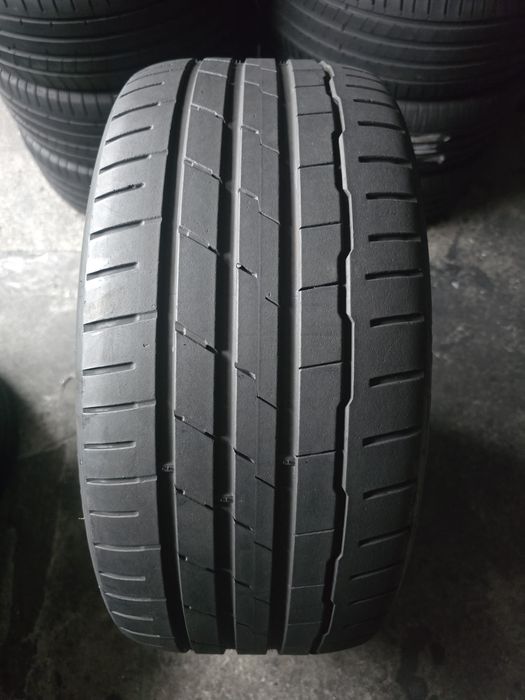 Hankook 235/40 R19 96W vară