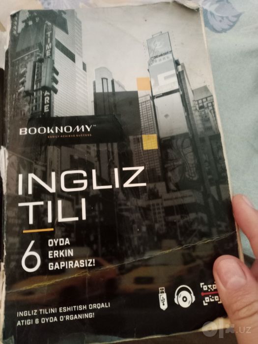 BOOKNOMY İNGLİZ TİLİ Kitobi QR kodi bor...
